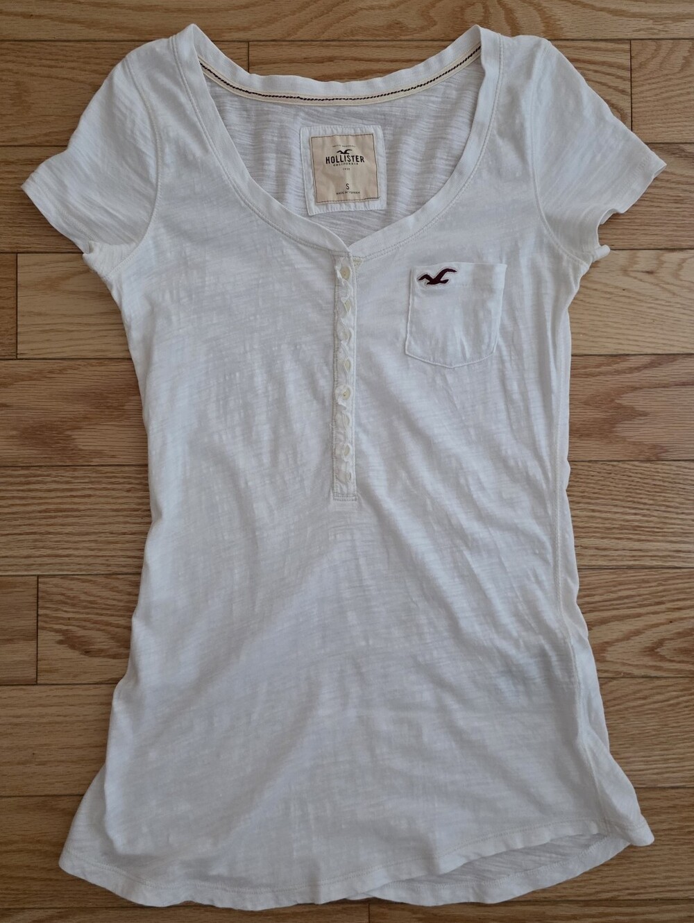 Hollister Scoop Neck Henley Tee with Chest Pocket, White, S